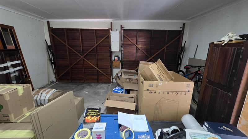 3 Bedroom Property for Sale in Fraaiuitsig Western Cape